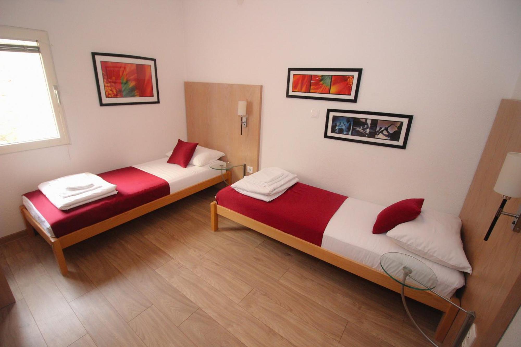 Villa Deny Mostar - With Free Parking ภายนอก รูปภาพ