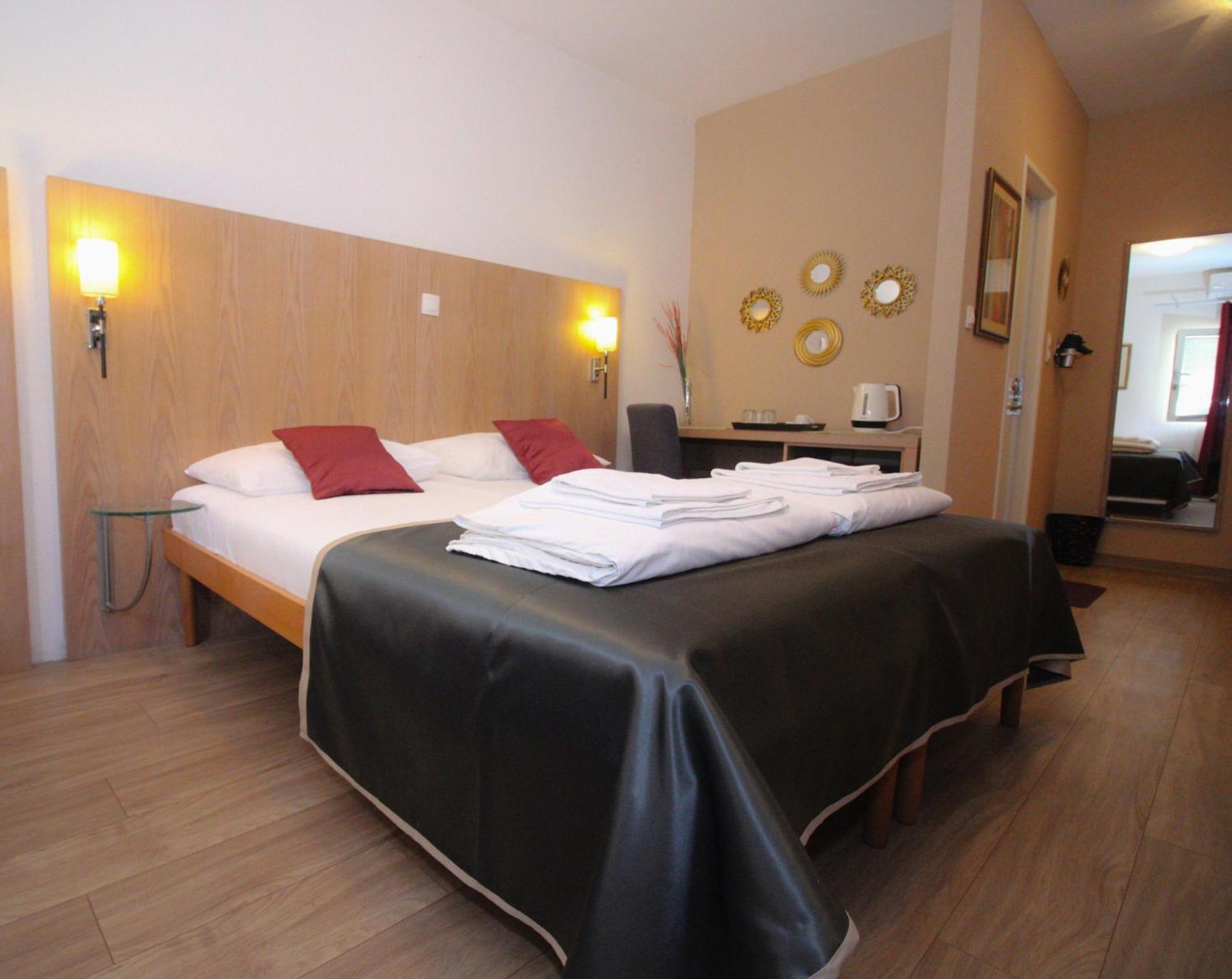 Villa Deny Mostar - With Free Parking ห้อง รูปภาพ