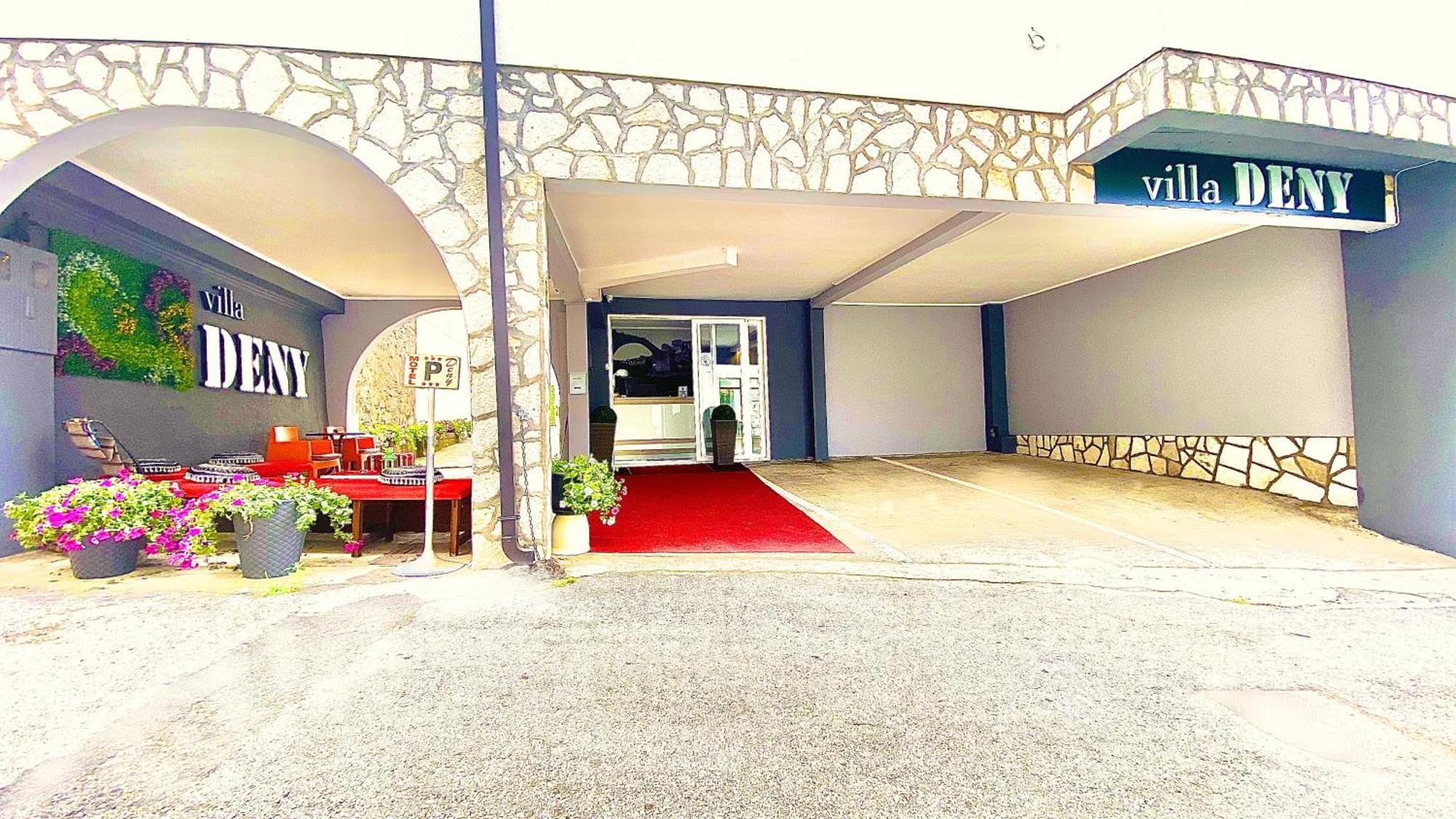 Villa Deny Mostar - With Free Parking ภายนอก รูปภาพ